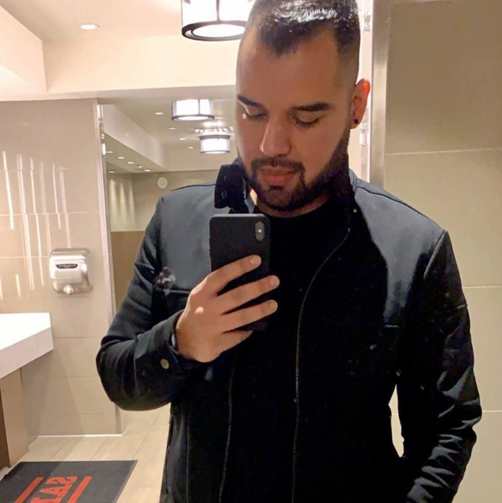 Meet your Posher, Carlos
